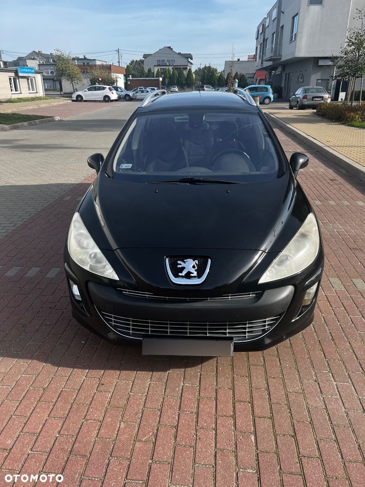 Peugeot 308 - 1