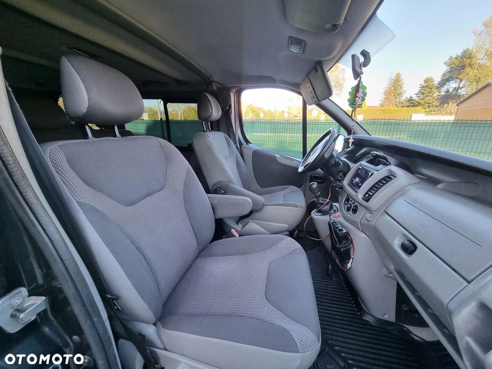 Opel Vivaro Tour - 14