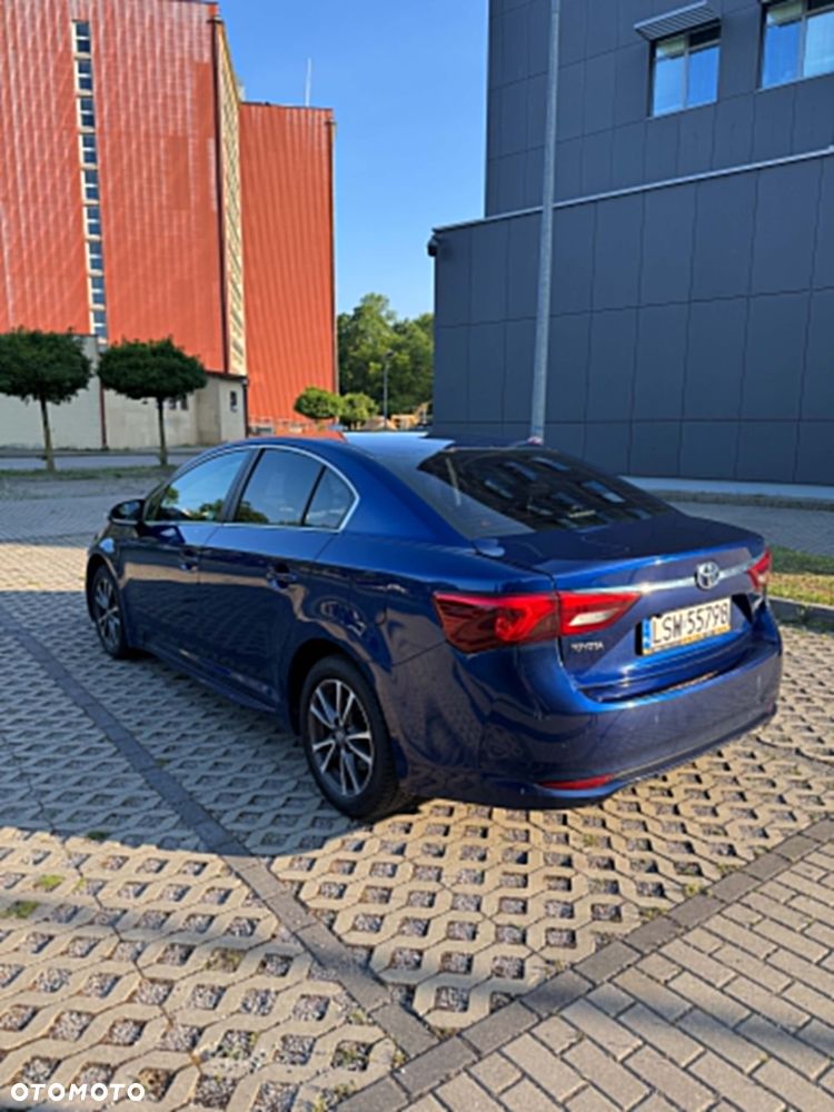 Toyota Avensis 1.6 D-4D Active - 7