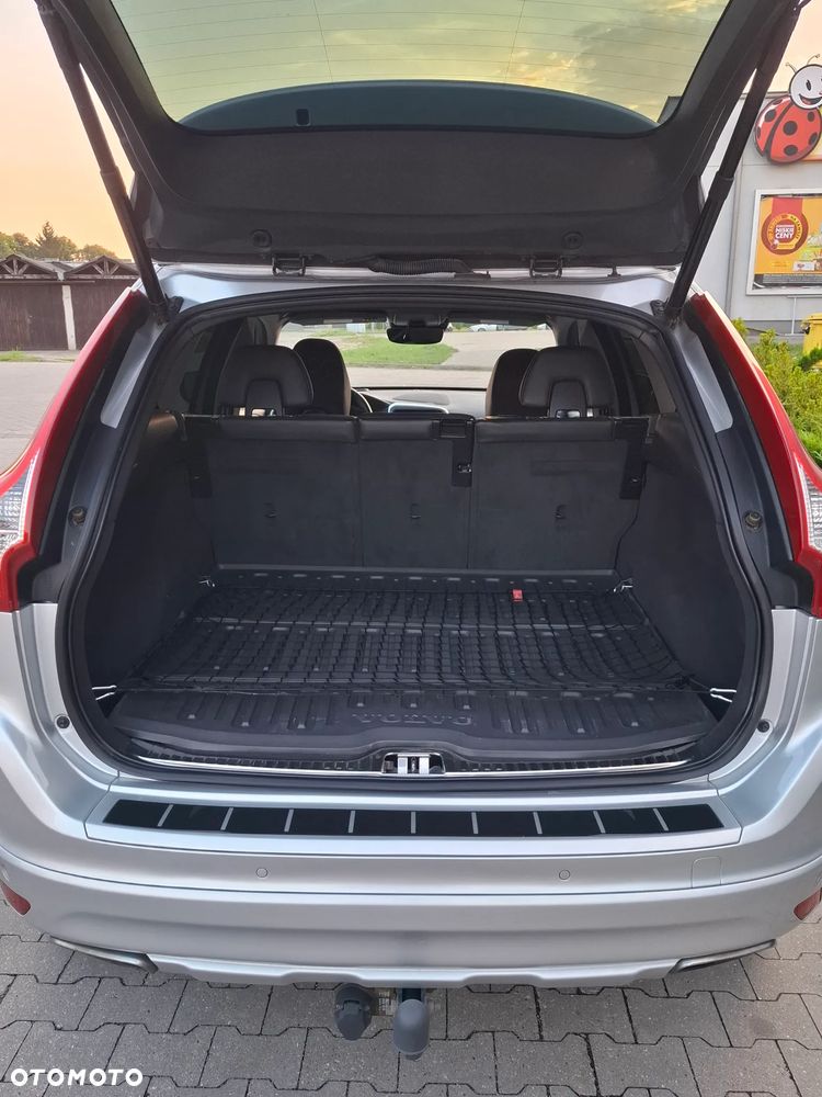Volvo XC 60 T6 AWD Drive-E R-Design Momentum - 12