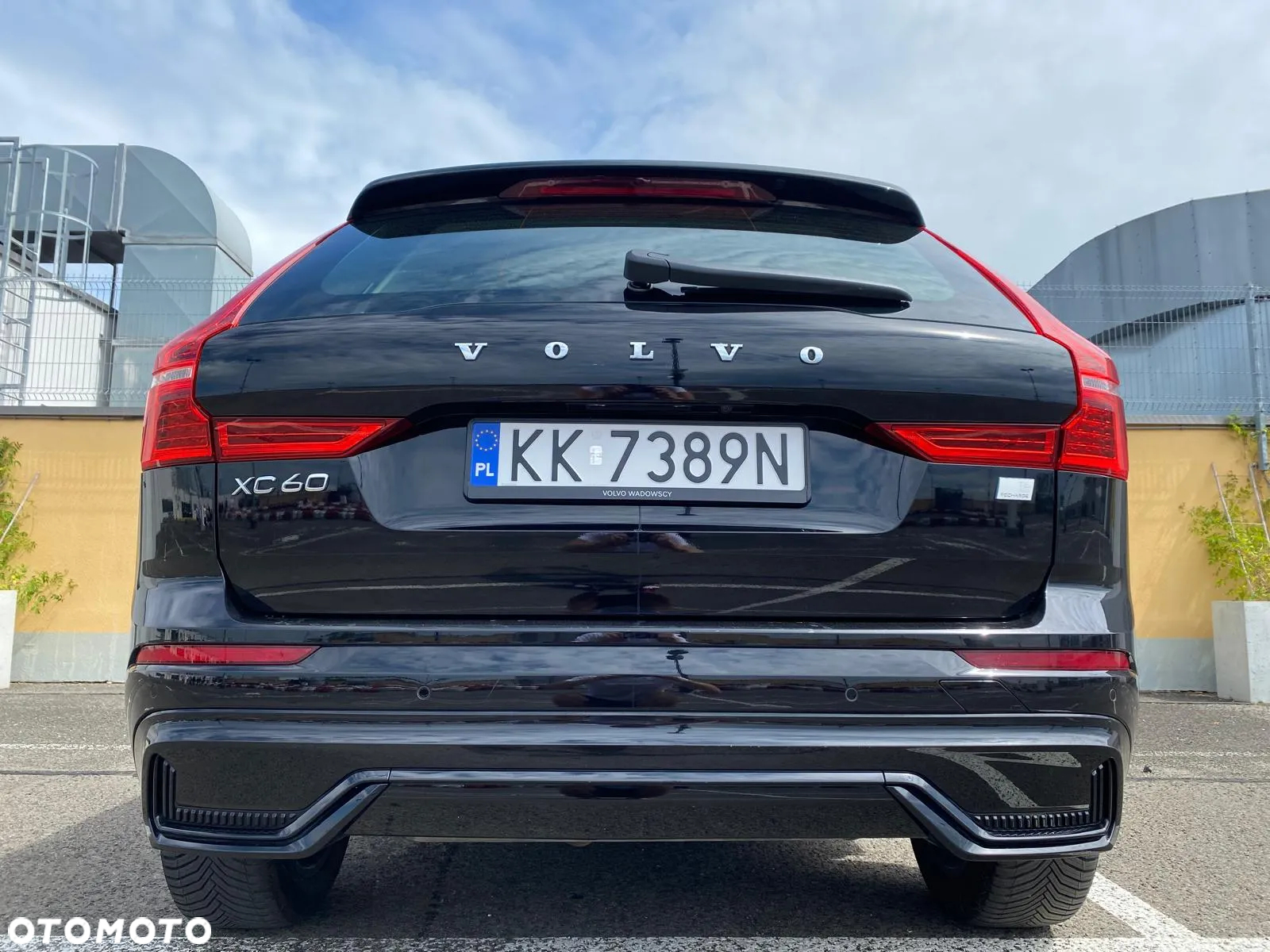 Volvo XC 60 T6 AWD Recharge Plus Dark - 7