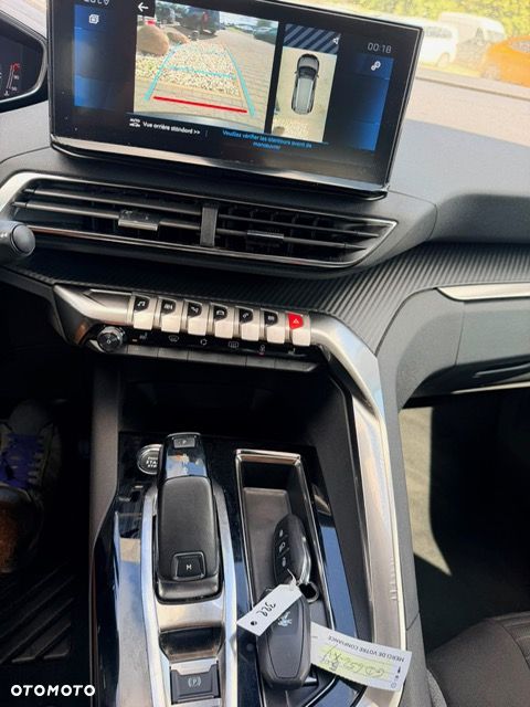 Peugeot 5008 PureTech 130 EAT8 Stop & Start Active Business-Paket - 21