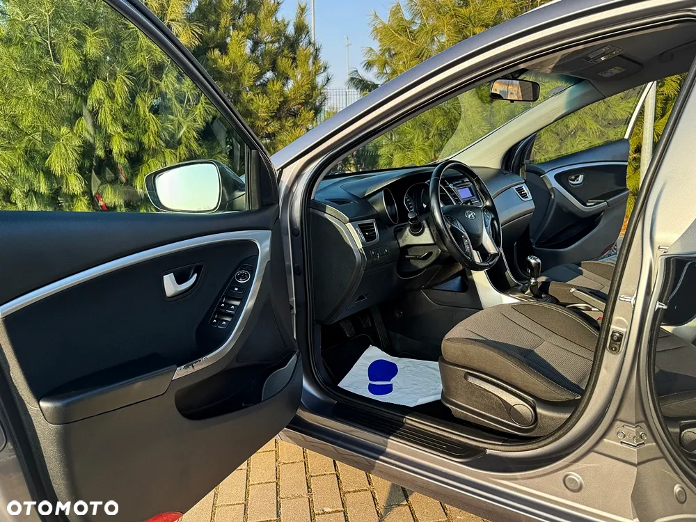 Hyundai i30 1.6 GDI BlueDrive Comfort - 21