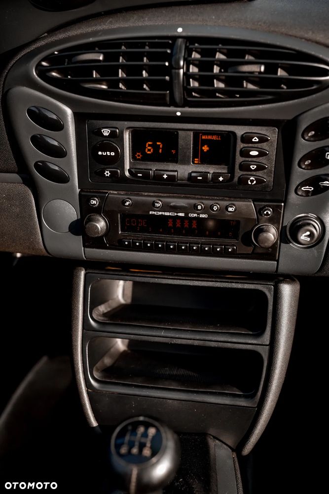 Porsche Boxster - 17