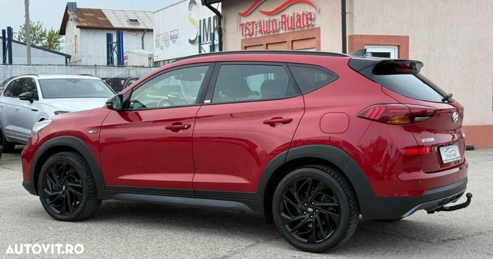 Hyundai Tucson 2.0 CRDI 4WD 8AT Premium - 6