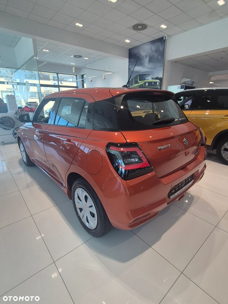 Suzuki Swift 1.2 Dualjet SHVS Premium - 4