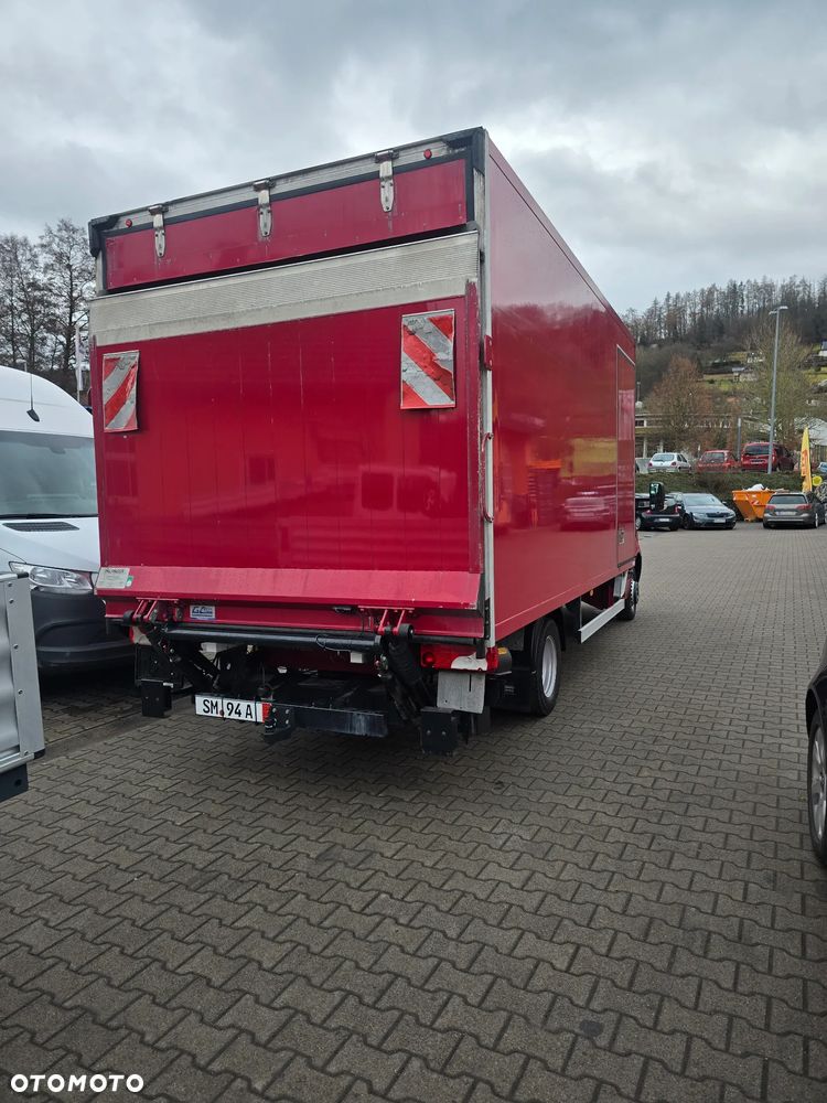 Mercedes-Benz Sprinter 907 - 6