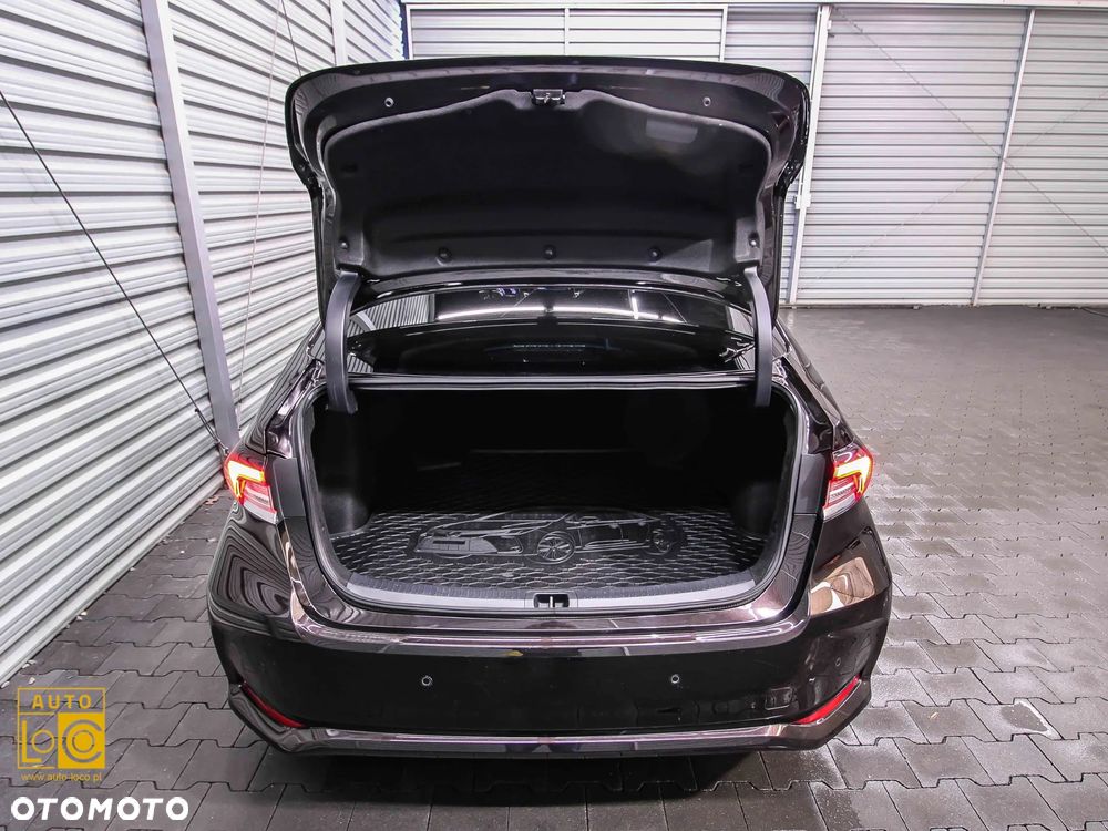 Toyota Corolla 1.6 Comfort - 13