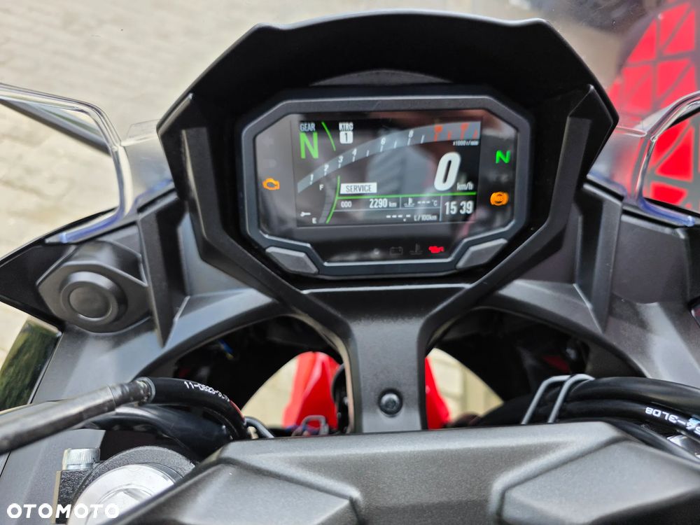 Kawasaki Ninja - 19