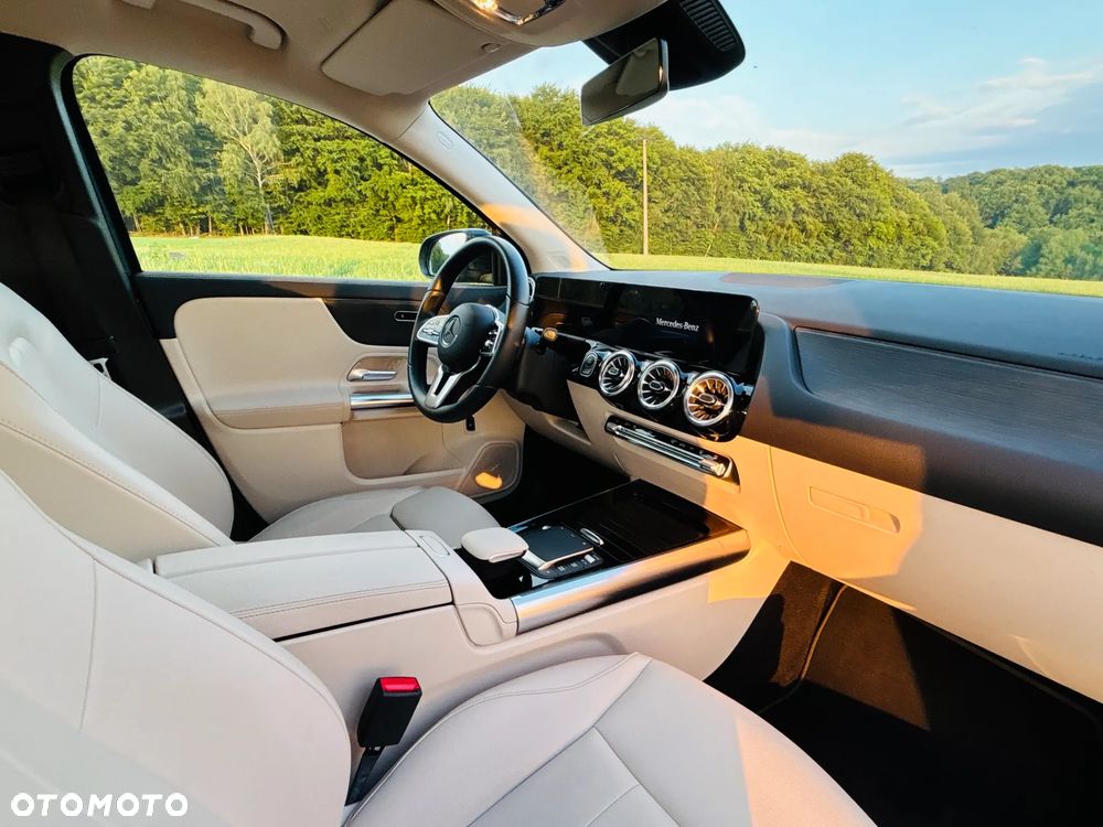 Mercedes-Benz EQA 300 66.5kWh 4-Matic Progressive - 27