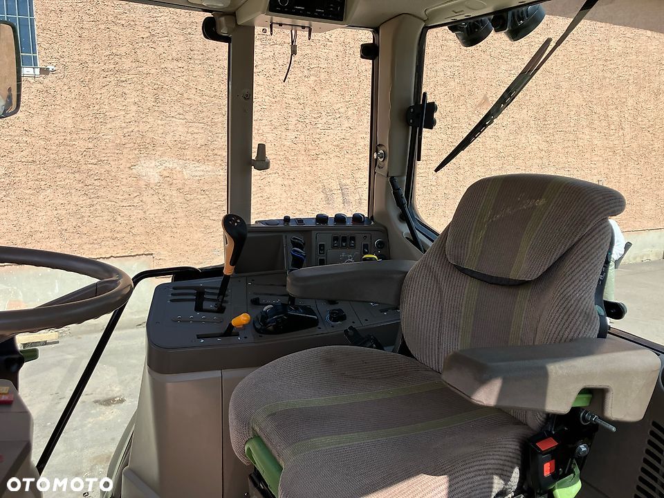 John Deere 6830 PowrQuad - 12