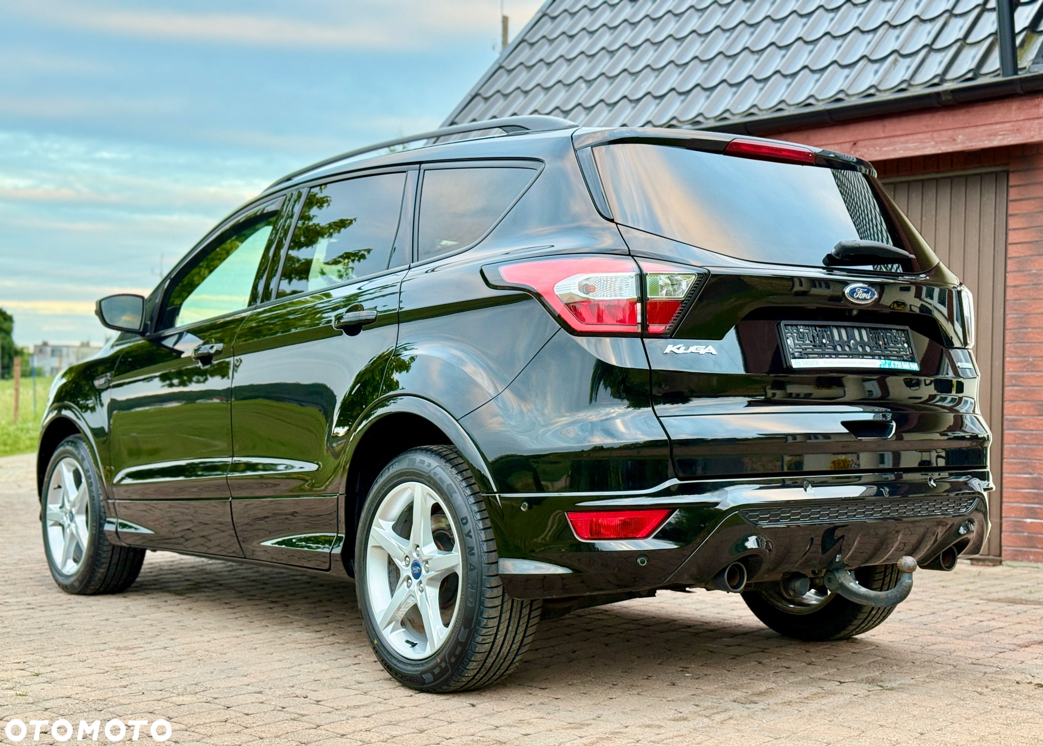 Ford Kuga 1.5 EcoBoost 2x4 ST-Line - 5