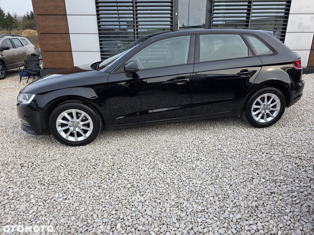 Audi A3 Sportback 2.0 TDI Sport - 4