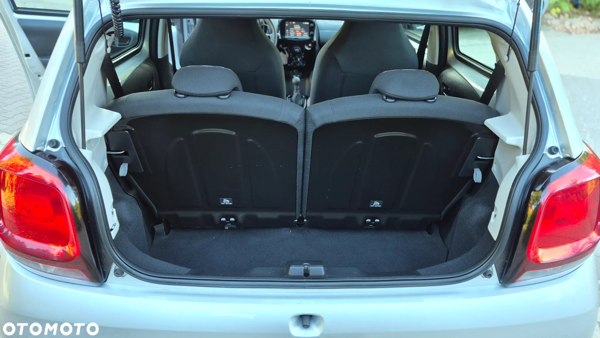 Citroën C1 1.0 VTi Shine EU6 - 18
