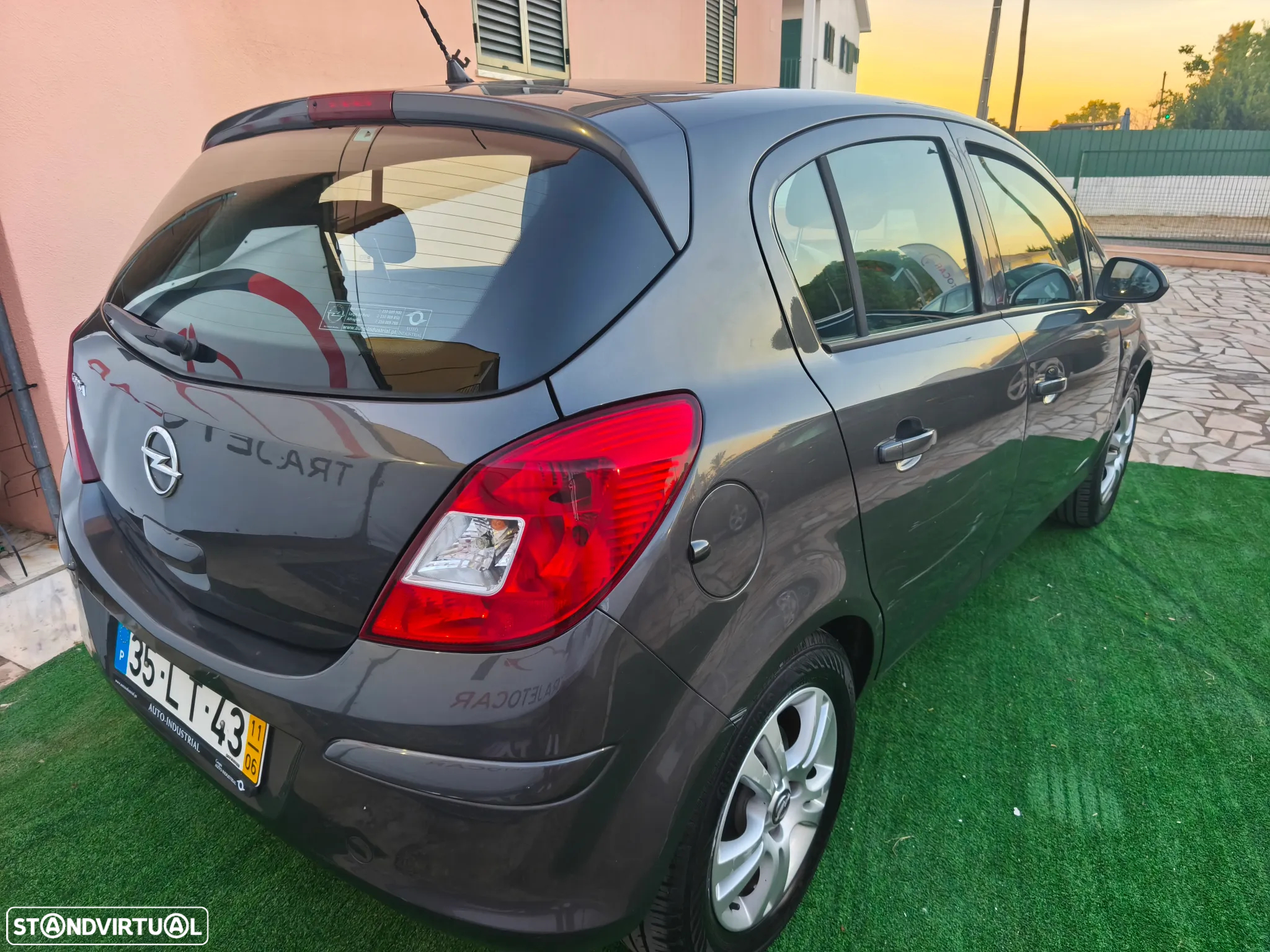 Opel Corsa 1.2 Enjoy - 30