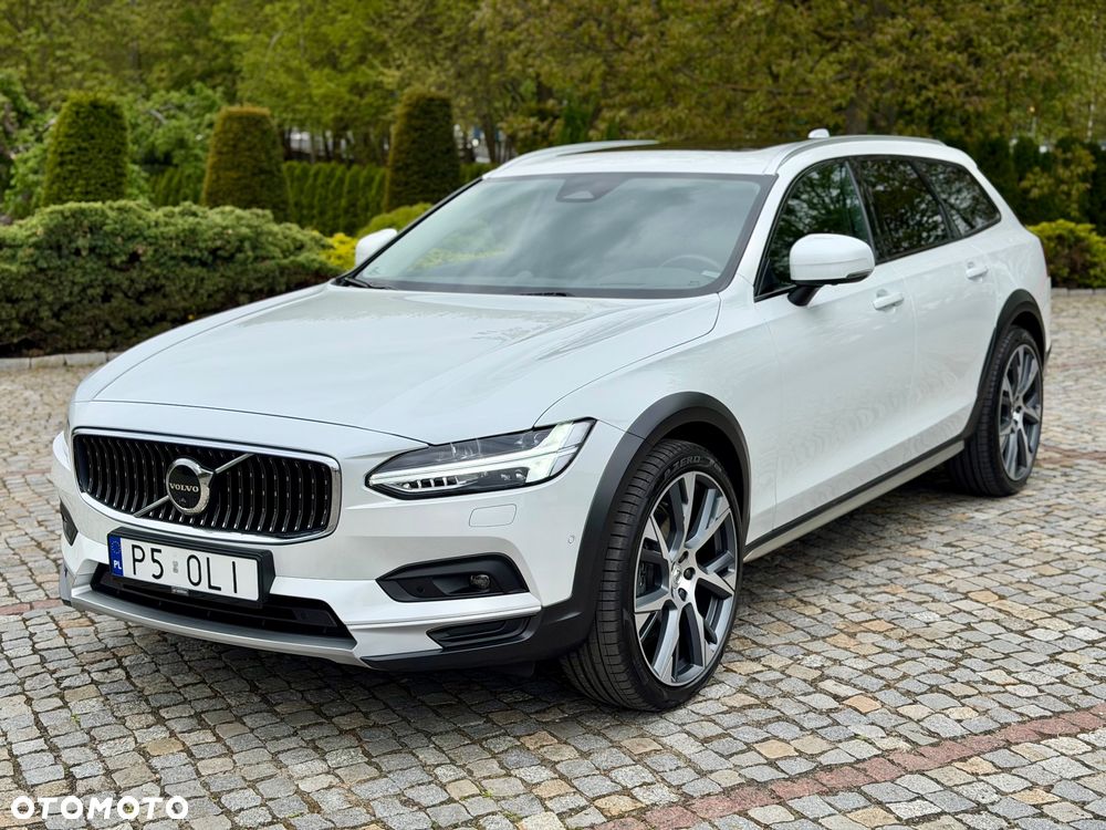 Volvo V90 Cross Country B5 D AWD Ultimate - 5