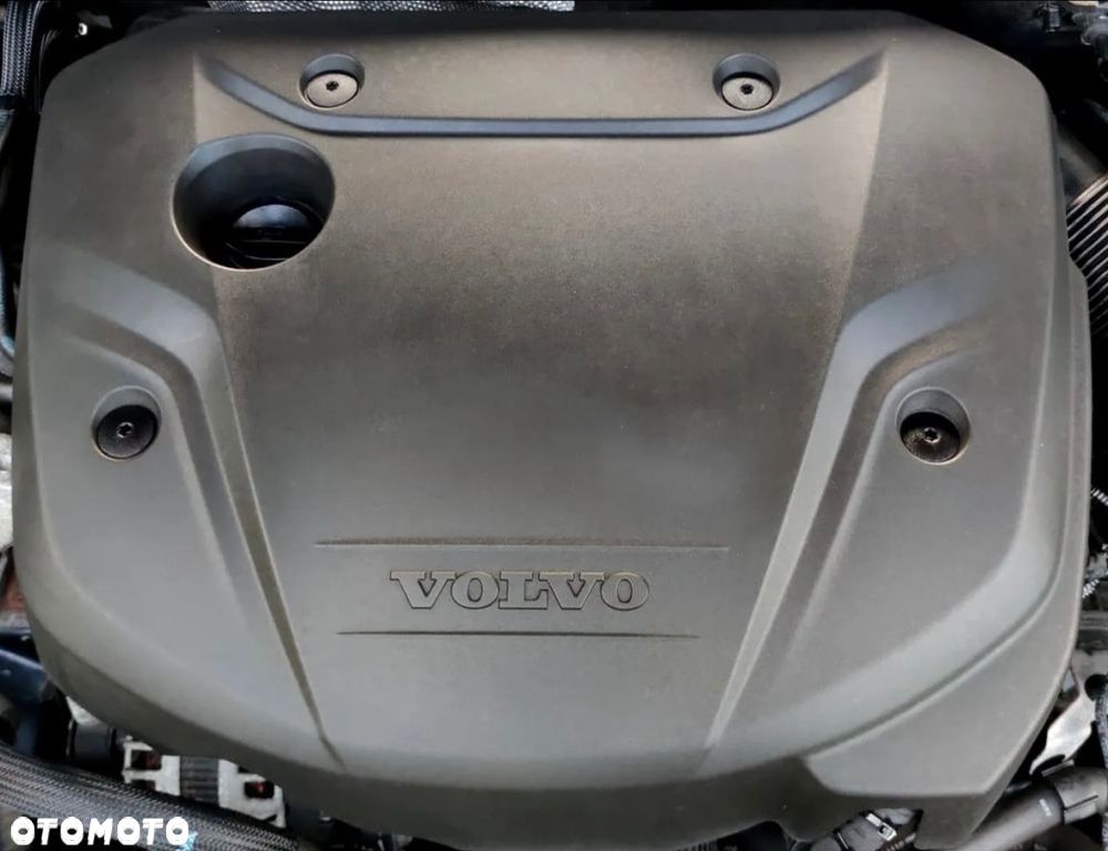 Volvo V60 D4 Momentum - 22