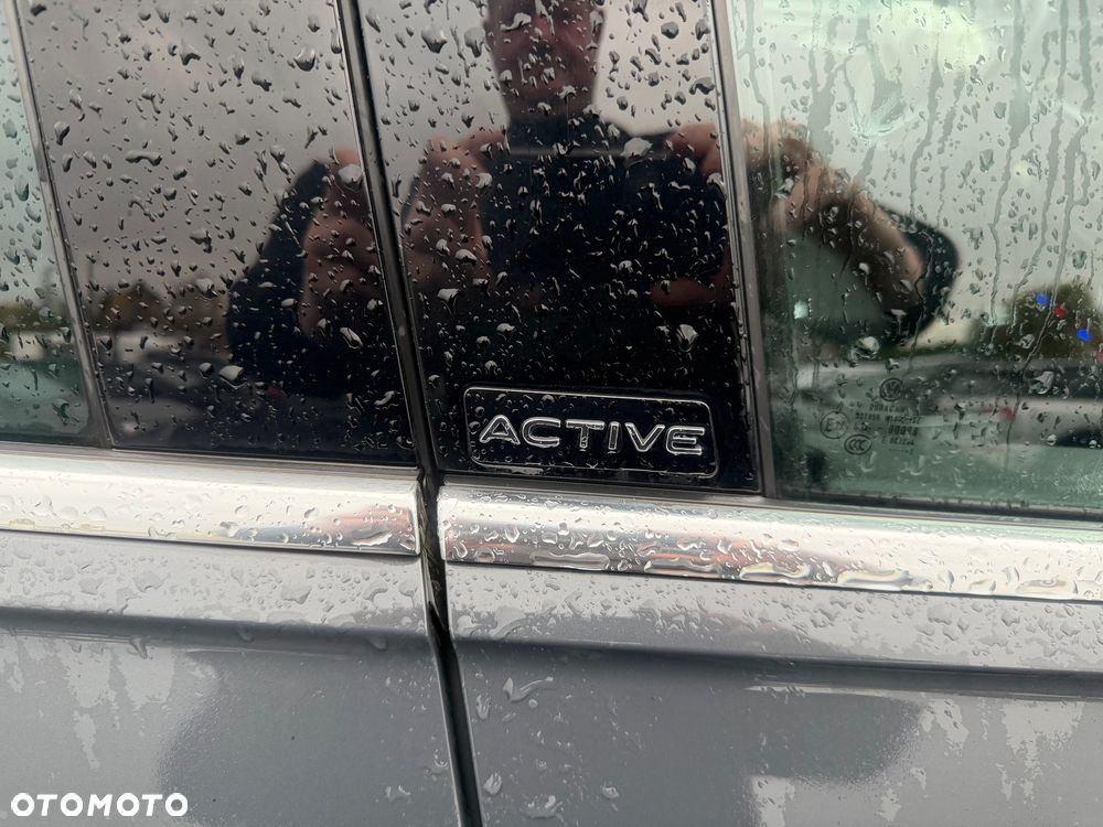 Volkswagen Tiguan 2.0 TDI SCR 4Mot Elegance DSG - 3