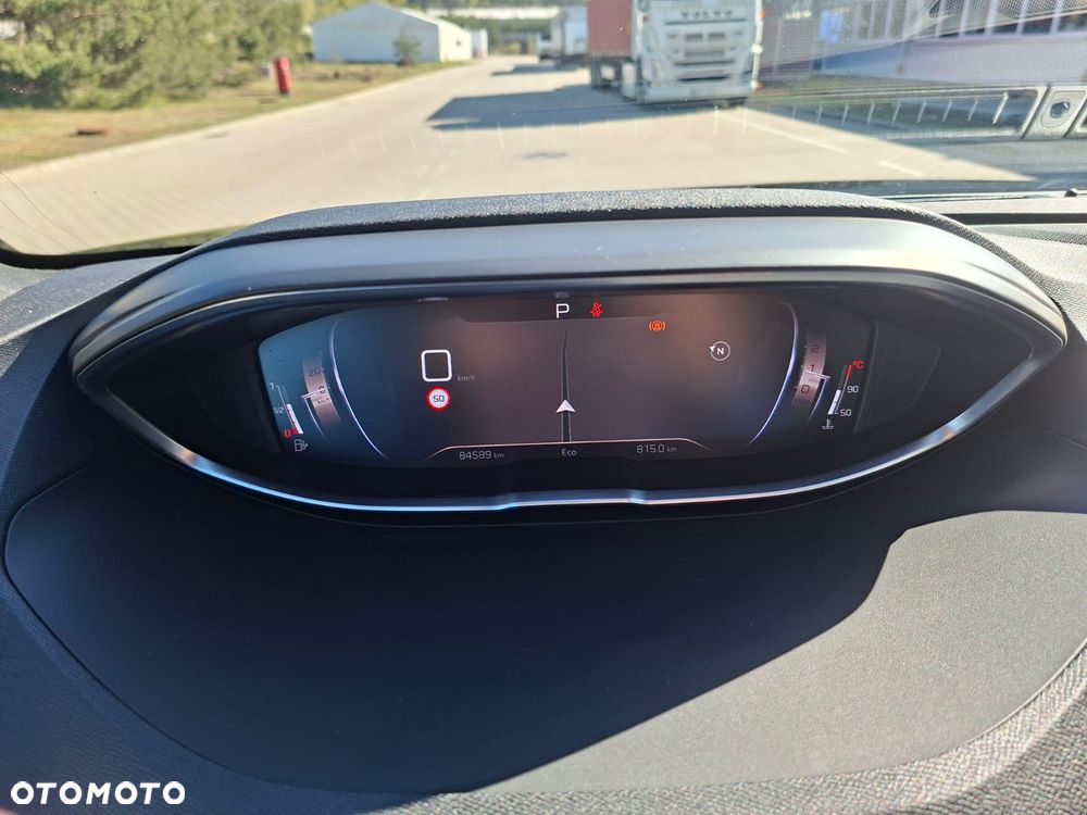 Peugeot 5008 2.0 BlueHDi GT Pack S&S EAT8 - 17