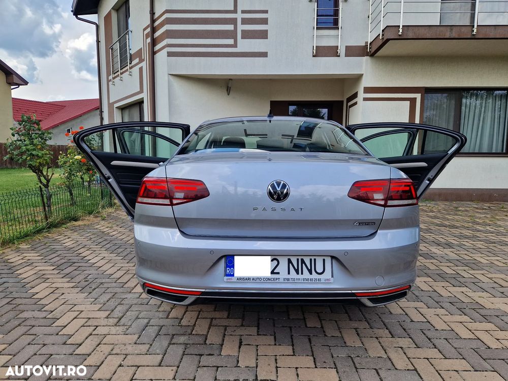 Volkswagen Passat - 32