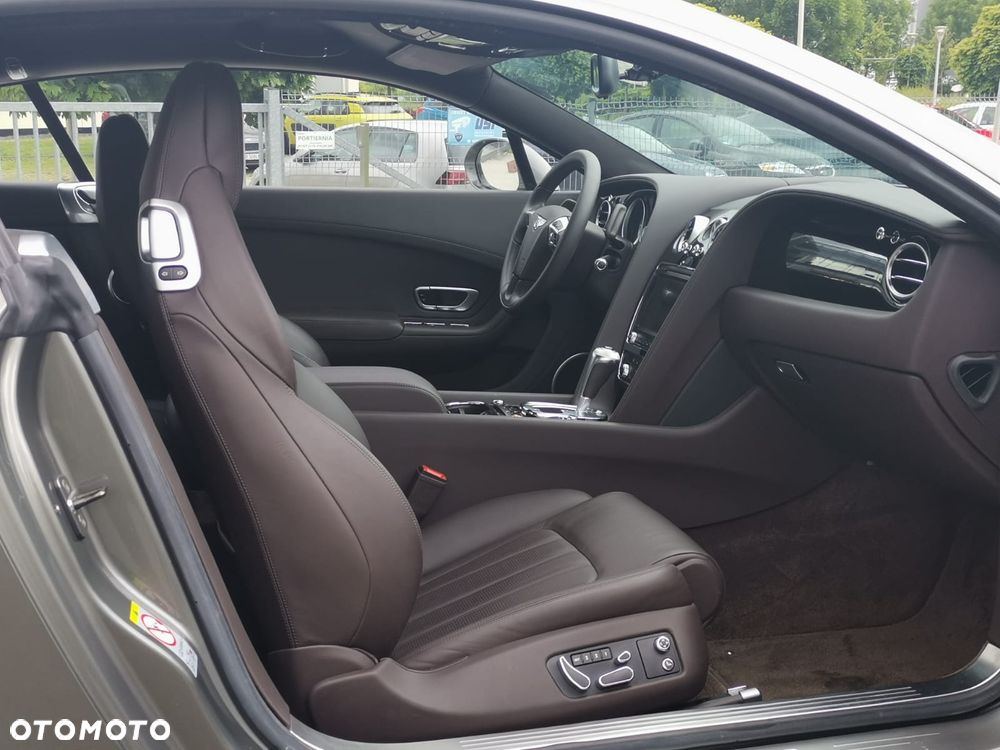 Bentley Continental GT V8 S - 13