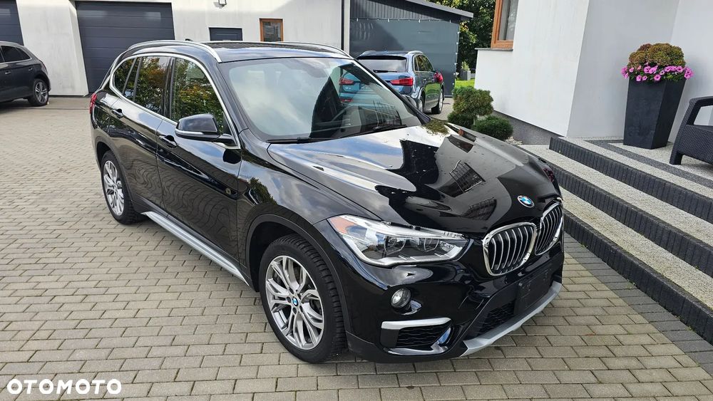 BMW X1 - 24