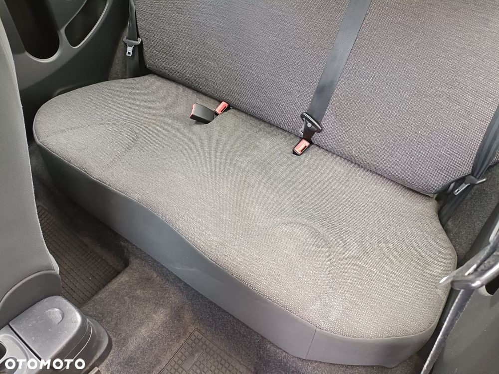 Nissan Micra - 7