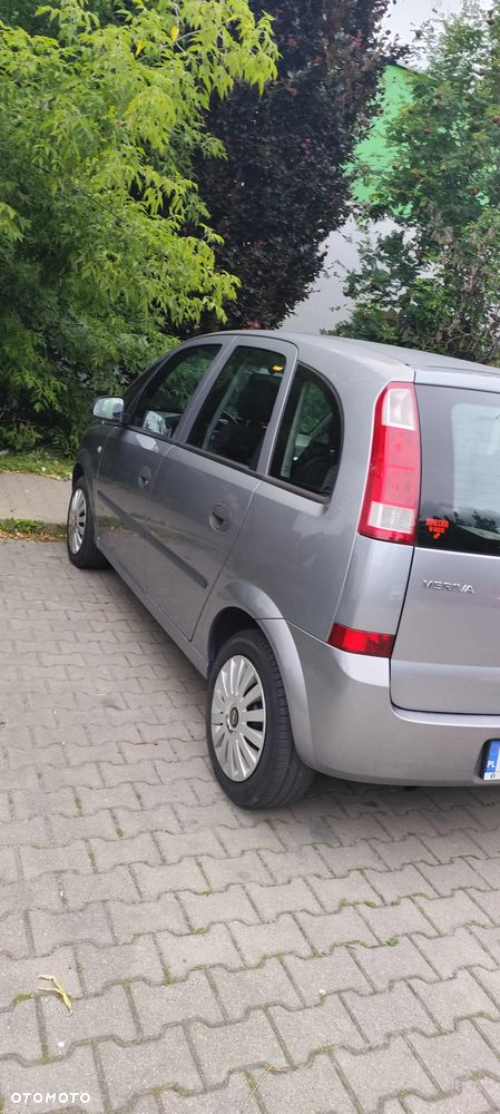 Opel Meriva - 12