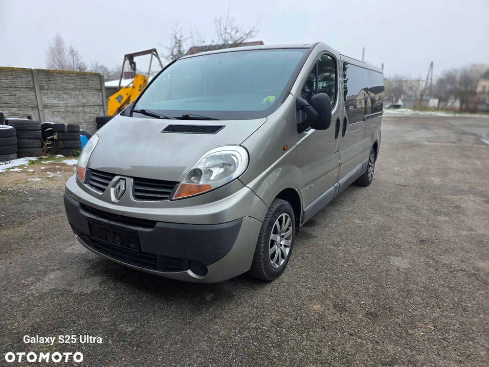 Renault Trafic - 17