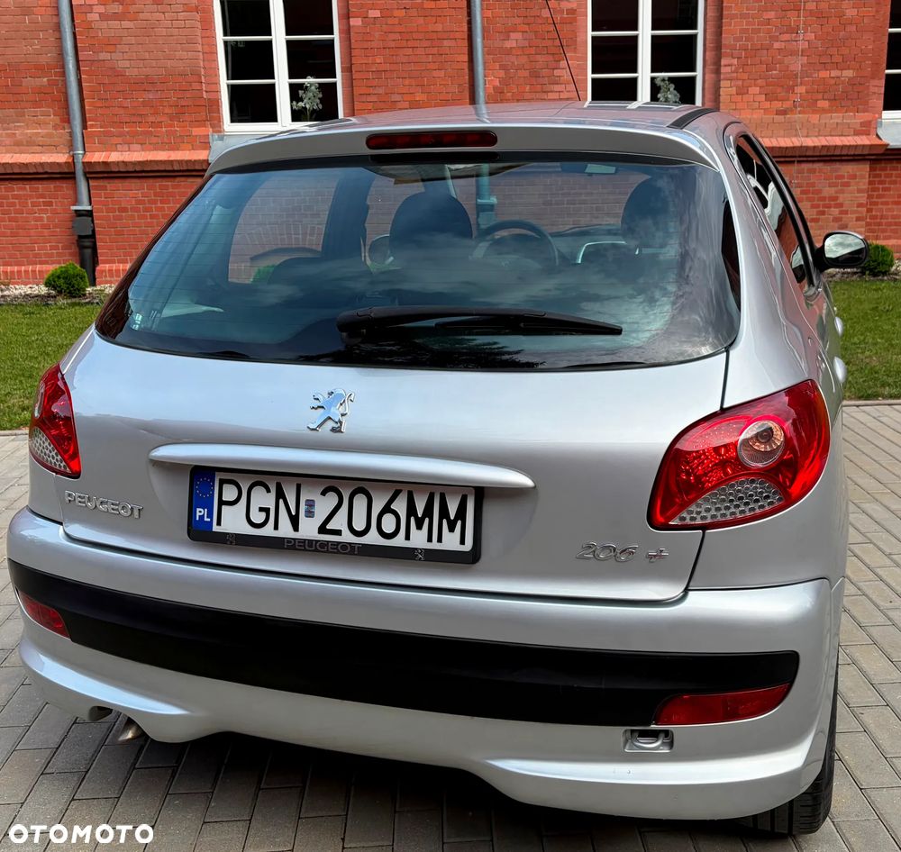 Peugeot 206 - 22