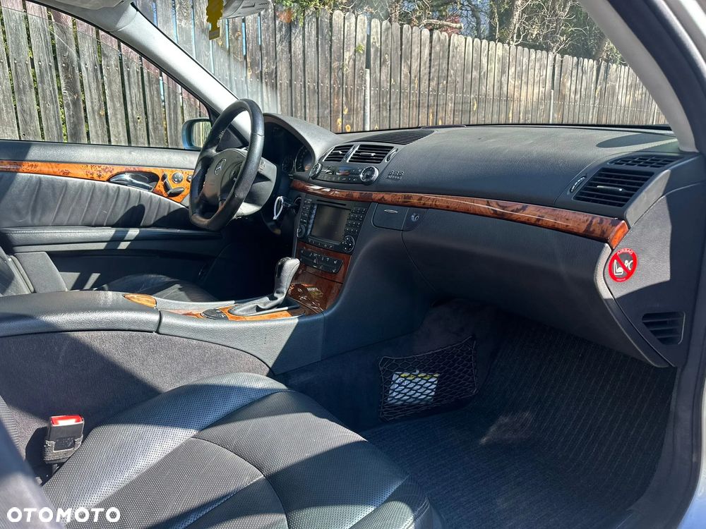 Mercedes-Benz Klasa E - 12