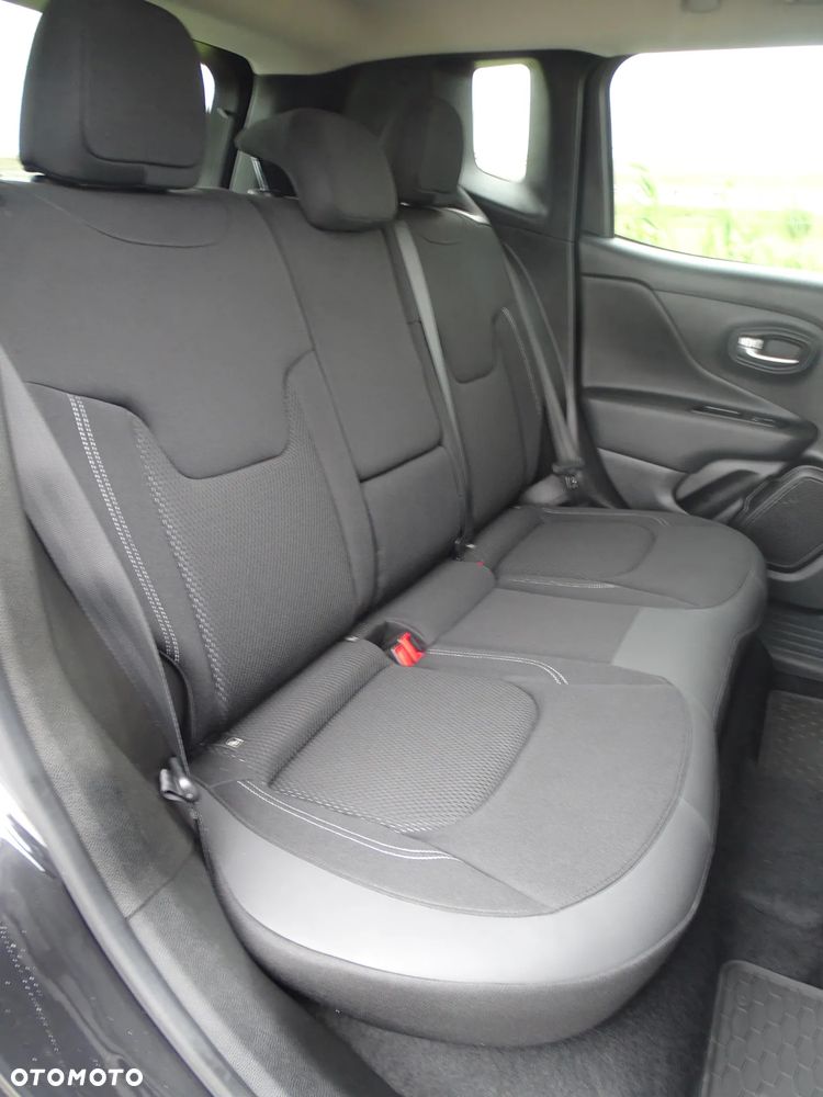 Jeep Renegade 1.3 T-GDI Automatik Limited - 26