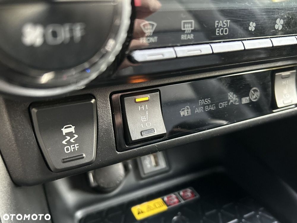 Toyota RAV4 - 21
