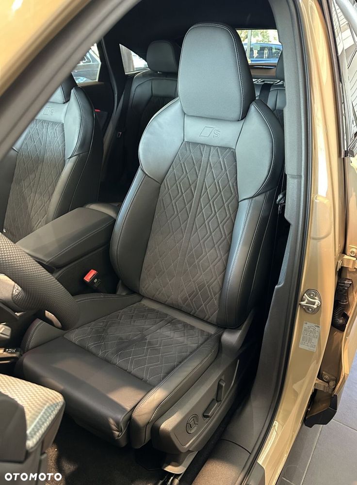 Audi Q5 Sportback - 10