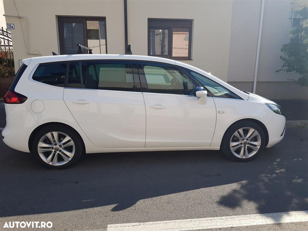Opel Zafira Tourer 1.6 CDTI ECOFLEX Start/Stop Business Innovation - 4