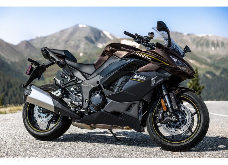 Kawasaki Ninja 1000 SX - 4