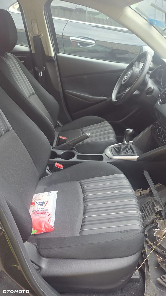 Mazda 2 SKYACTIV-G 75 Center-Line - 5