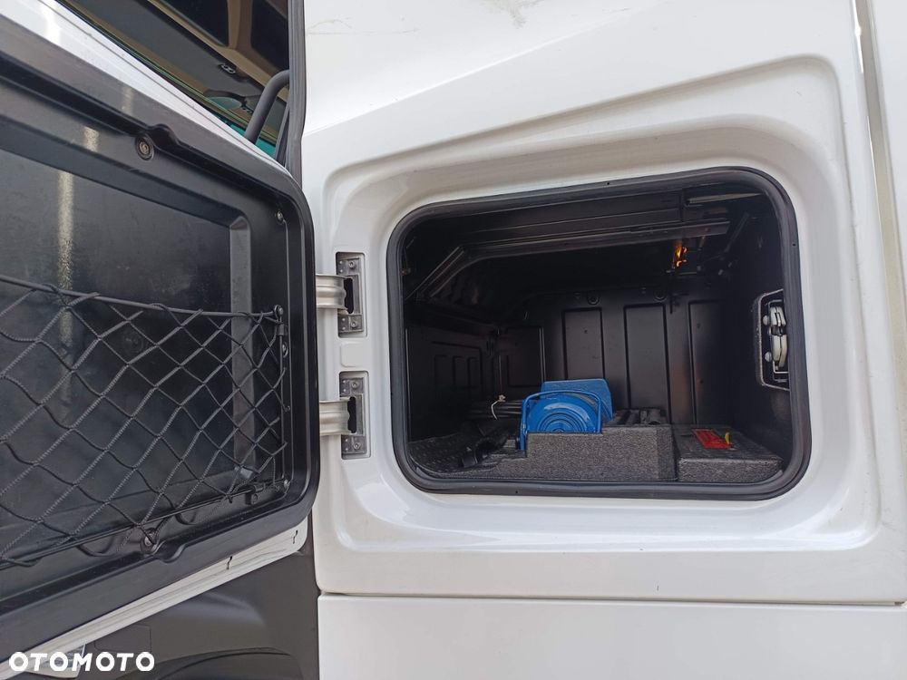 Mercedes-Benz Actros 5 L FHS 1845 LS Pro Cab - 13