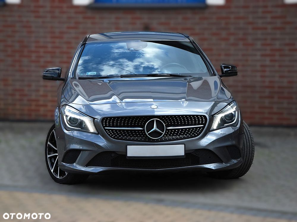 Mercedes-Benz CLA 220 CDI 4Matic 7G-DCT AMG Line - 27