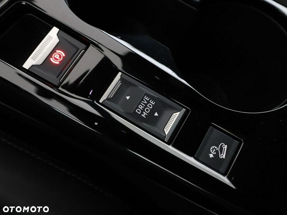 Peugeot 2008 1.2 PureTech GT Line S&S - 31