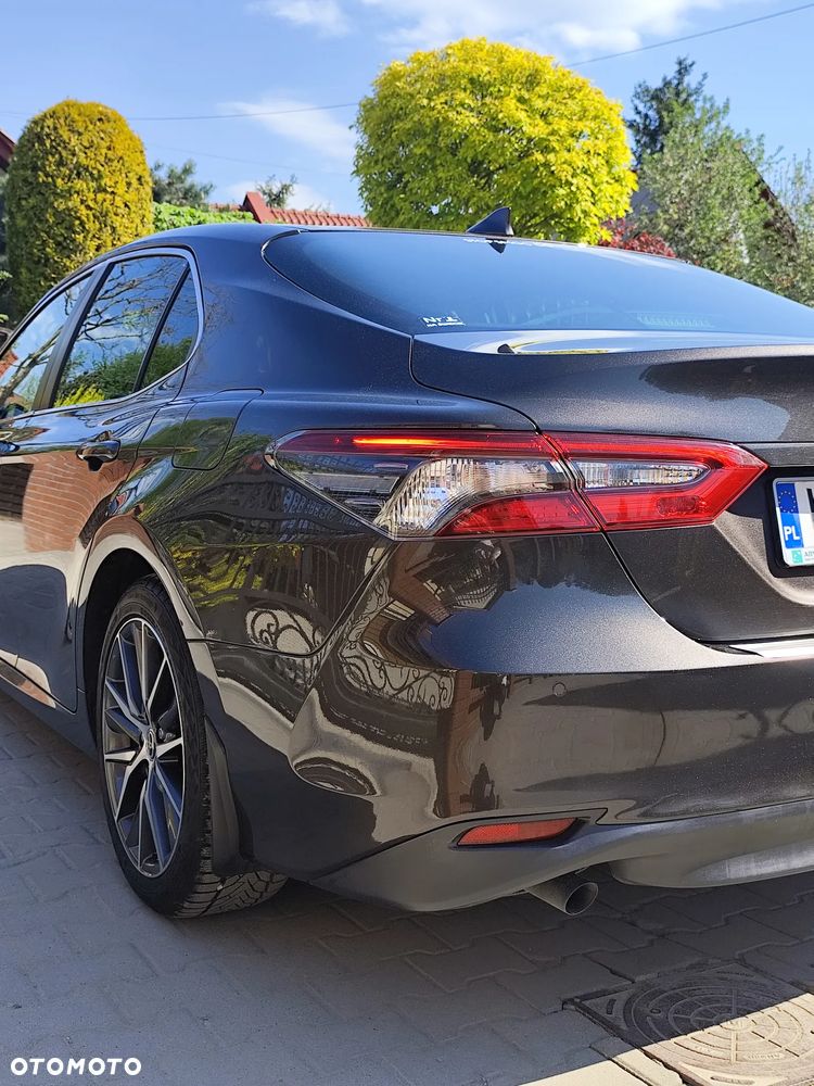 Toyota Camry 2.5 Hybrid Prestige CVT - 26