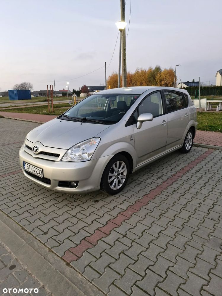 Toyota Corolla Verso 2.0 D-4D Prestige 7os - 4