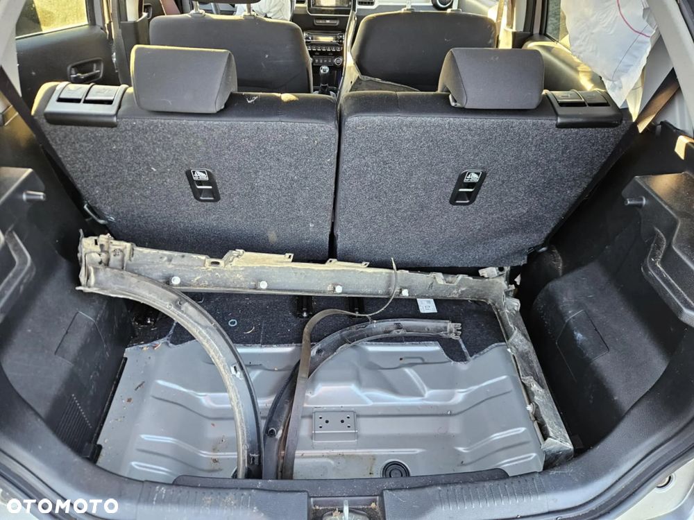 Suzuki Ignis 1.2 Dualjet Hybrid Allgrip Comfort+ - 17