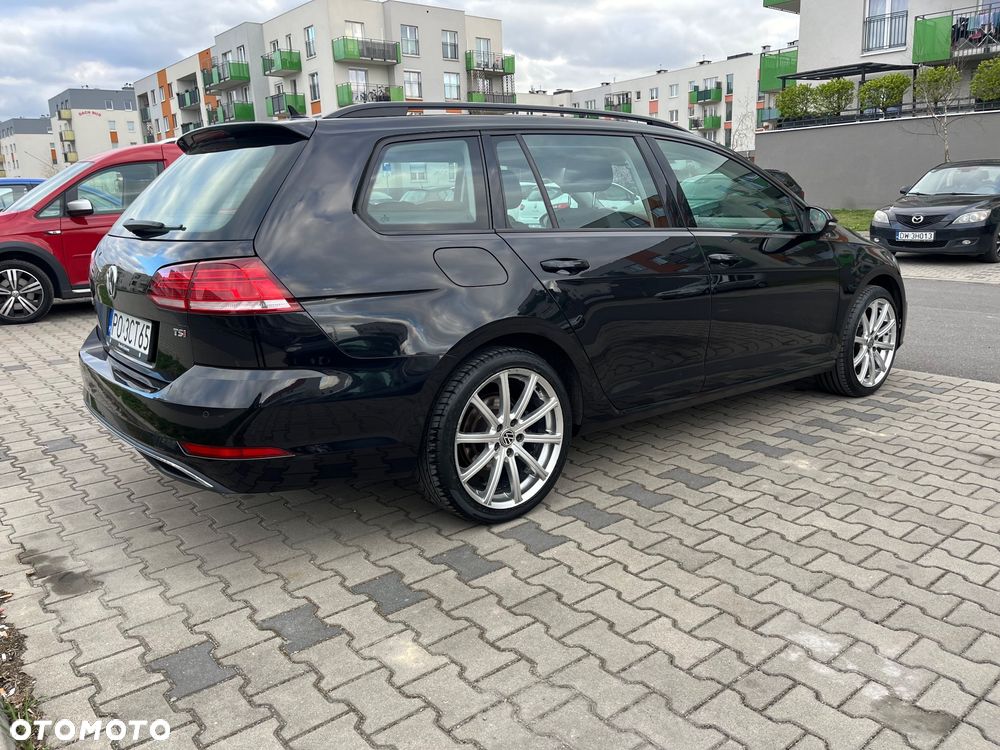Volkswagen Golf 1.4 TSI BMT Highline - 17