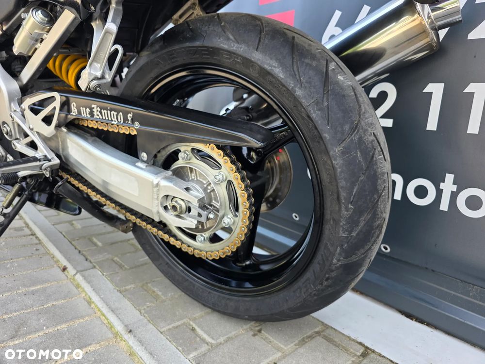 Honda CBR - 8