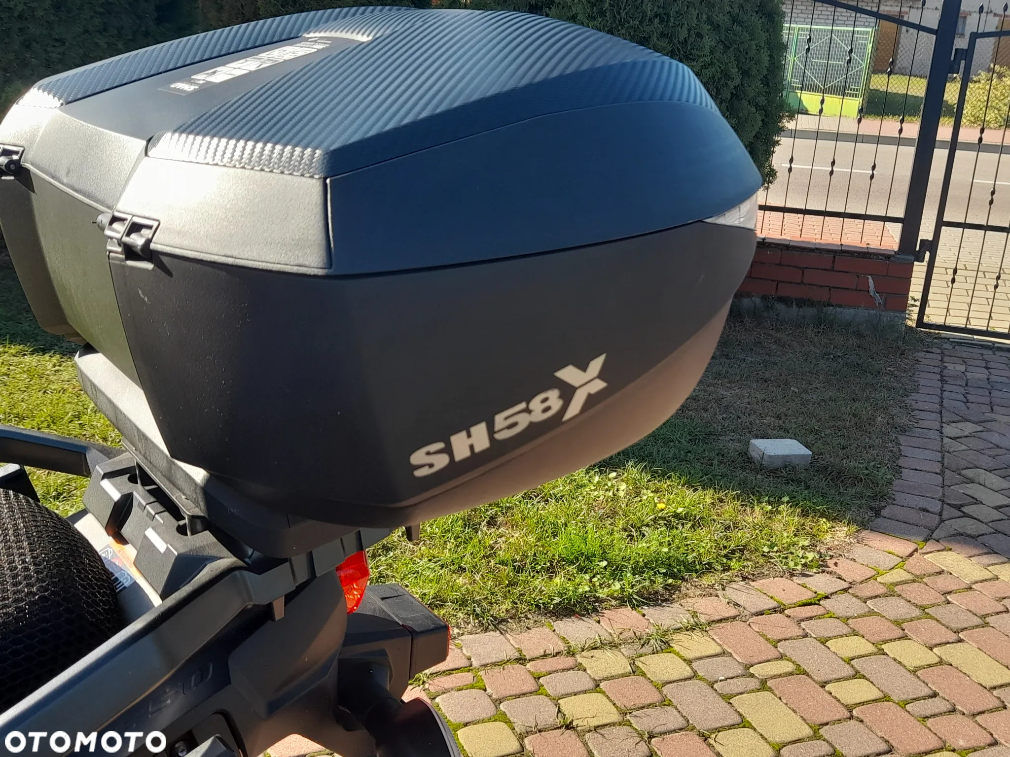 Suzuki V-STROM - 2