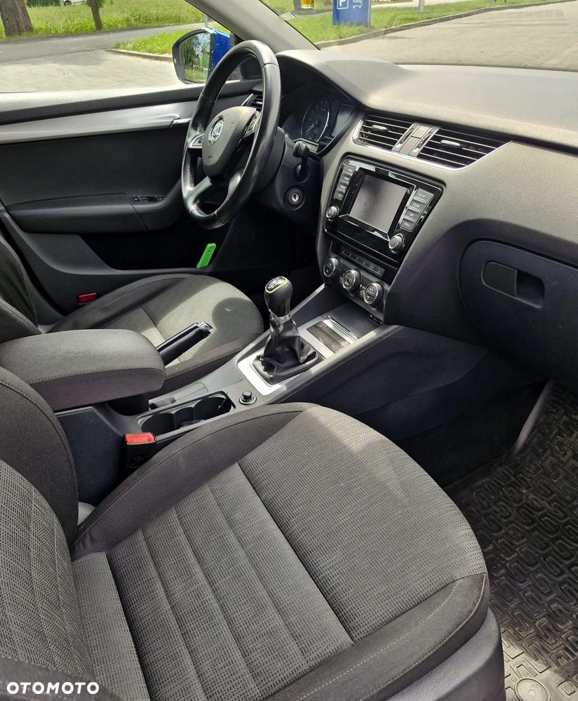 Skoda Octavia 2.0 TDI Ambition - 10