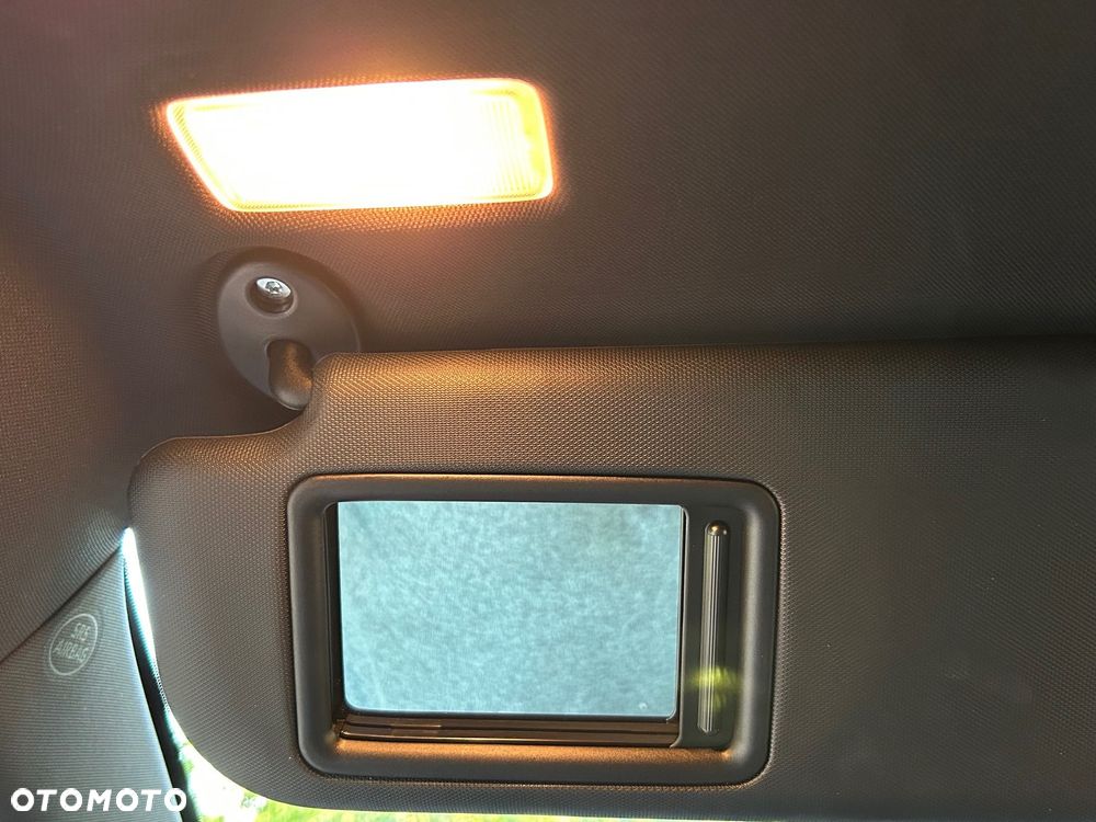 Toyota RAV4 - 21