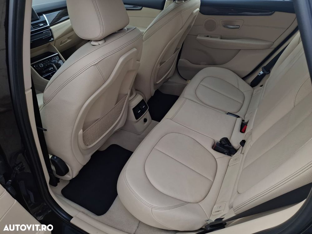 BMW Seria 2 220i AT Luxury Line - 15