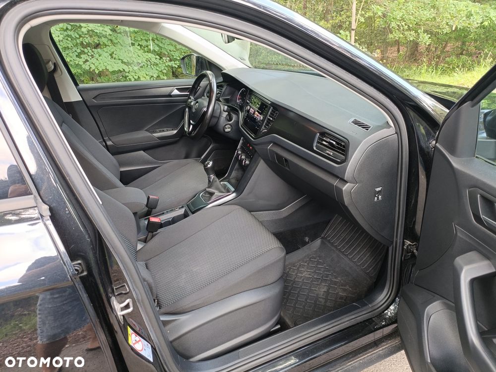 Volkswagen T-Roc 1.6 TDI SCR DPF Advance - 19